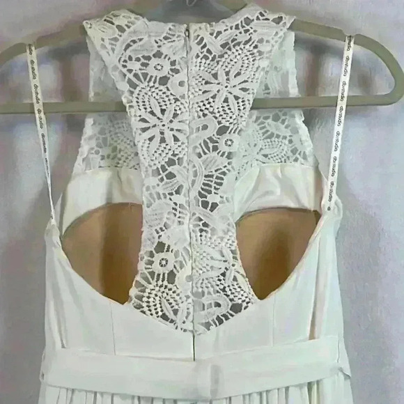 db Studio Formal / Wedding Dress Women’s Size 6 Cream Lace Chiffon - Picture 4 of 8